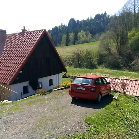 Alojamento de Acomodação e Pequeno-almoço U Studánky Adršpach